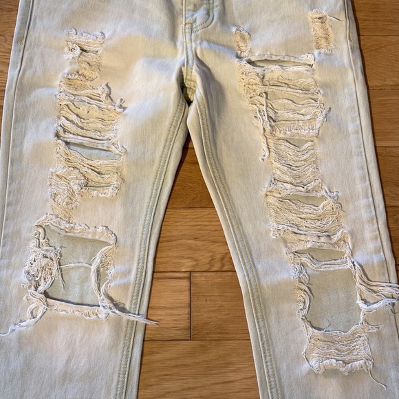 UNIF High Waist Button Up Light Wash Distressed Jeans with Ripped Knees size 26 - Picture 3 of 15